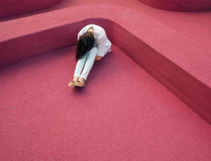 Managing Depression Through Lifestyle Changes