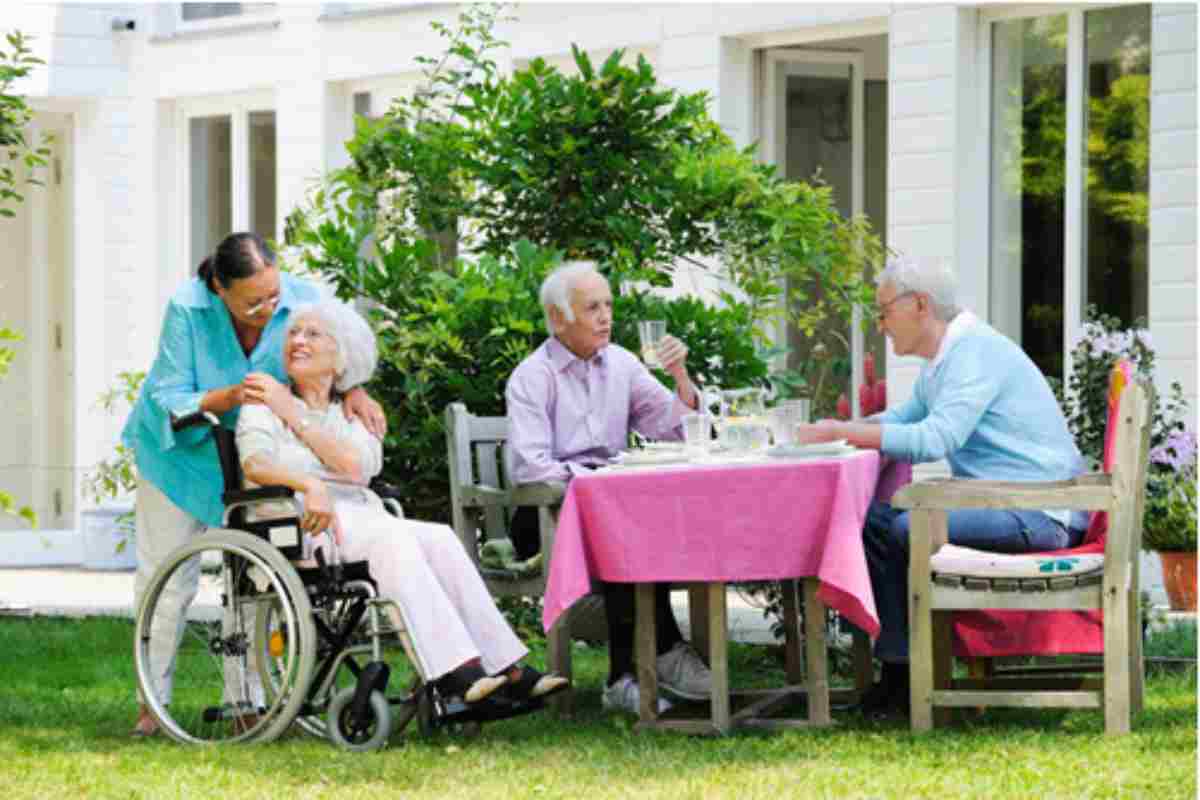 Integrating Mental Health Practices in Senior Living Communities